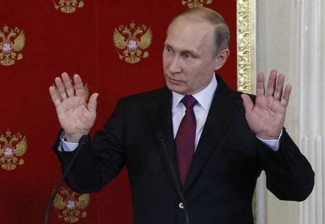 Rusia exige a EEUU que reduzca personal diplomático tras sanciones