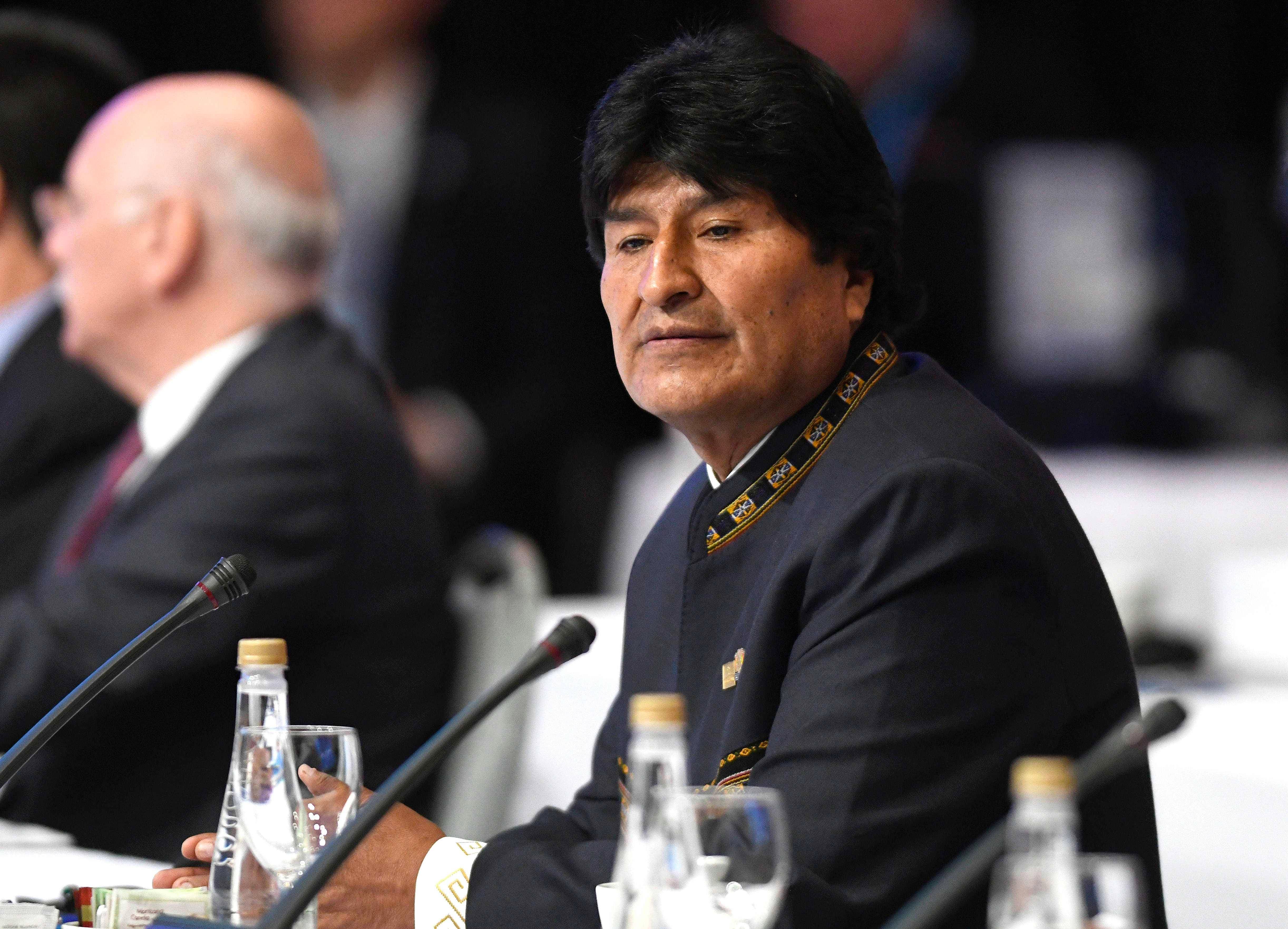 Evo Morales lamenta sanciones de EEUU a Venezuela y llama “loco” a Luis Almagro