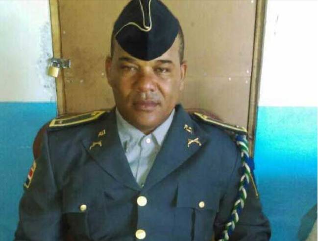 Hombre mató teniente y un cabo de la PN habría sido apresado hace tres días con droga