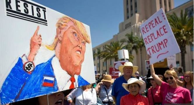 Miles protestan en EE.UU. contra los recortes en vivienda social de Trump