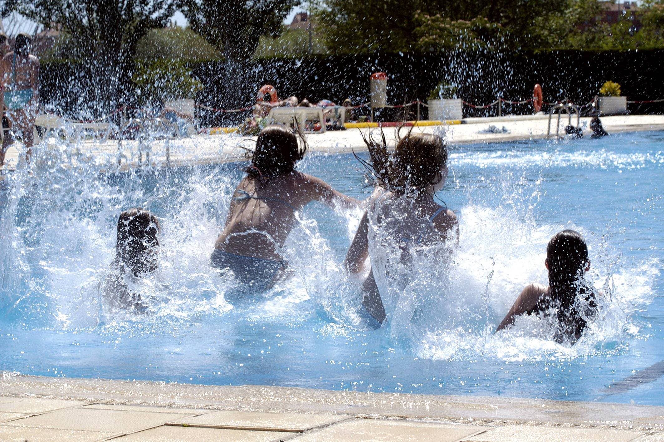 Consejos para eludir accidentes en parques acuáticos, piscinas y ríos