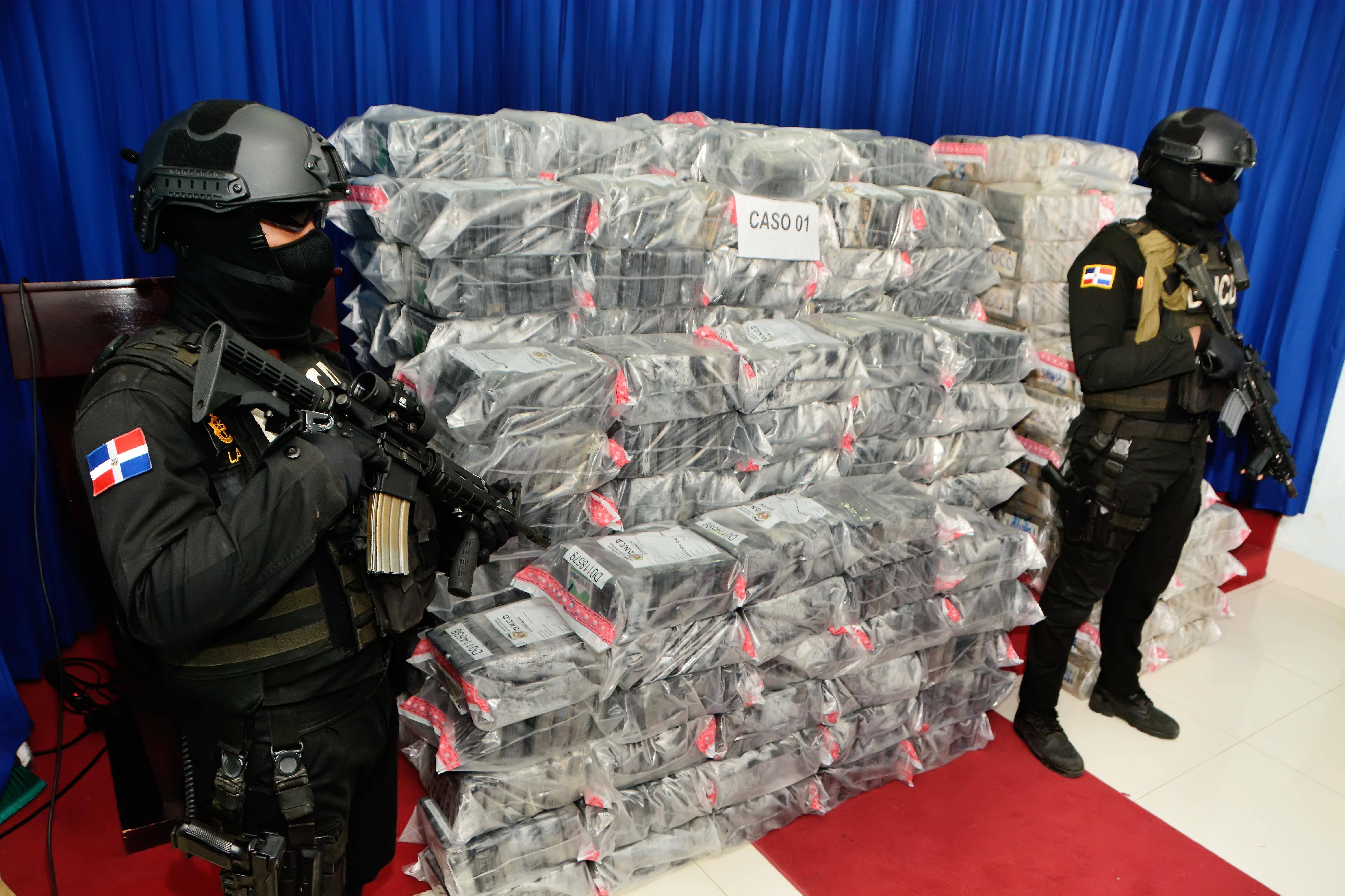 DNCD decomisa más de mil paquetes de cocaína en Azua