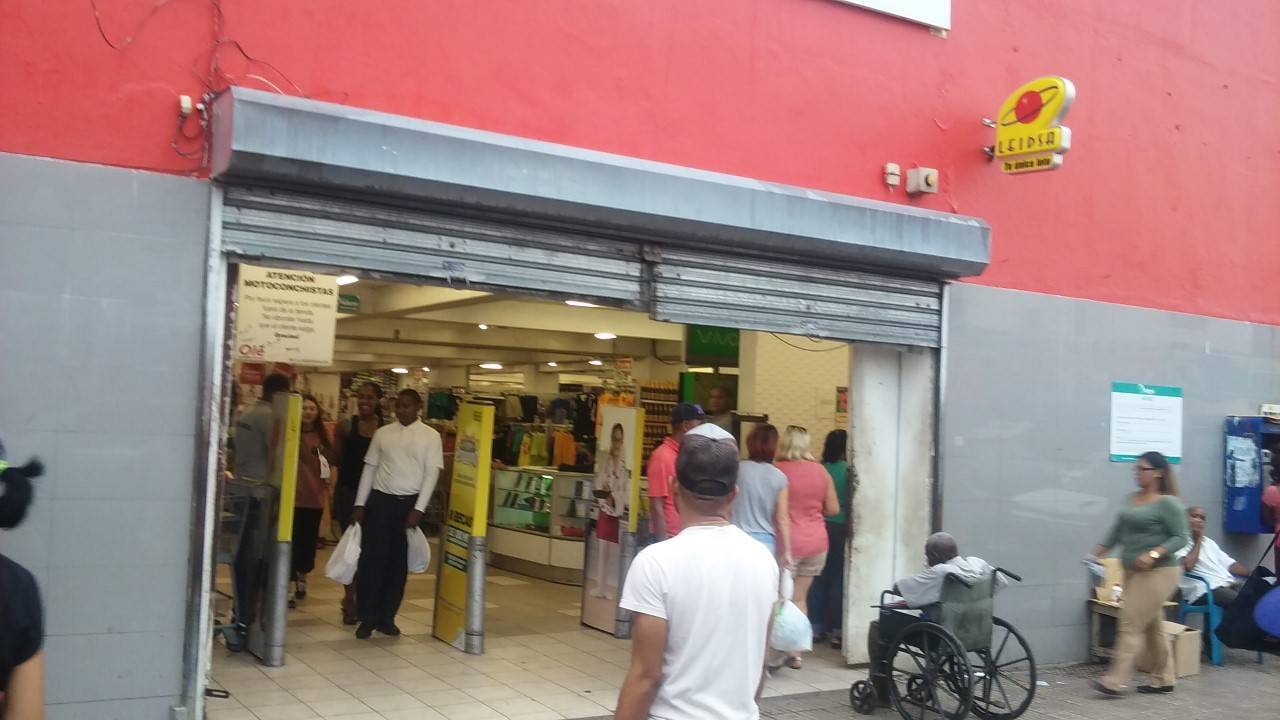 Confirmado: Hipermercado Olé de la Duarte ya está abierto; estuvo cerrado por plaga de ratas