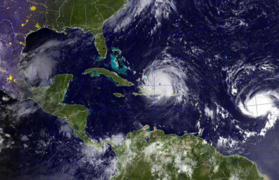 El huracán Katia se fortalece en su camino a México con categoría 2