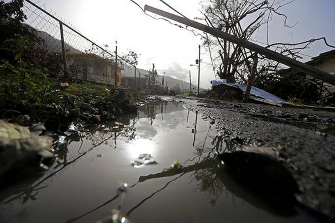 Ayuda EE.UU. apenas se ve ante la devastación en Puerto Rico