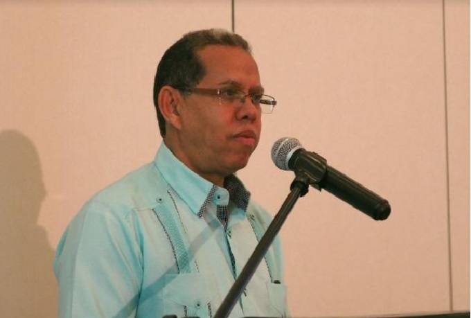Candidato a alcalde por Santo Domingo Oeste realiza caravana