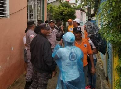 Realizan evacuaciones preventivas en Espaillat, San Cristóbal y otras provincias del país