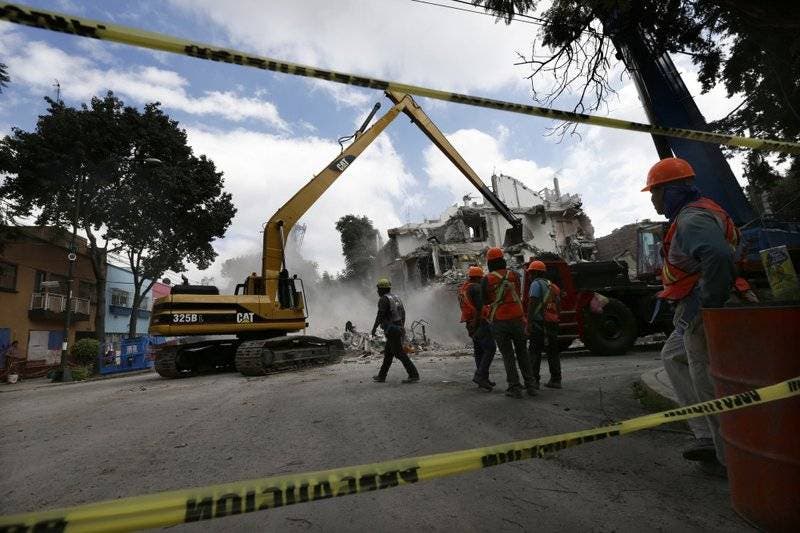 México soporta lenta recuperación tras devastador sismo
