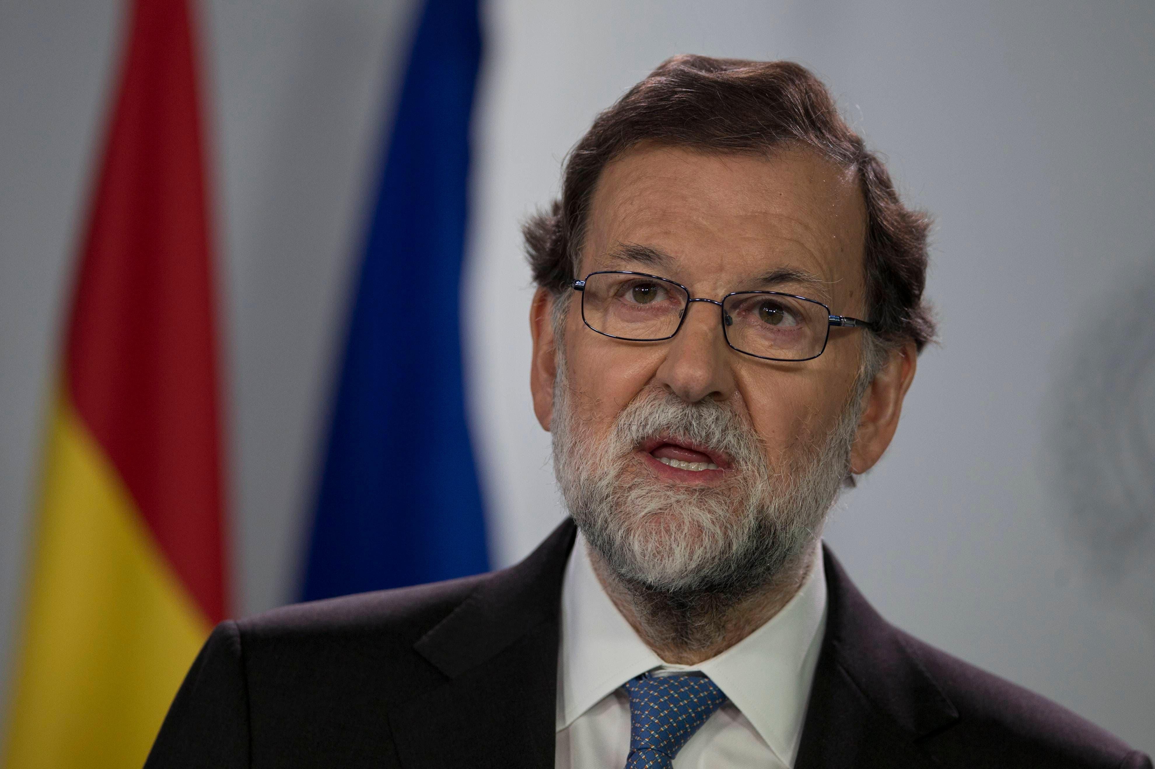 Mariano Rajoy disuelve el gobierno de Cataluña y convoca elecciones