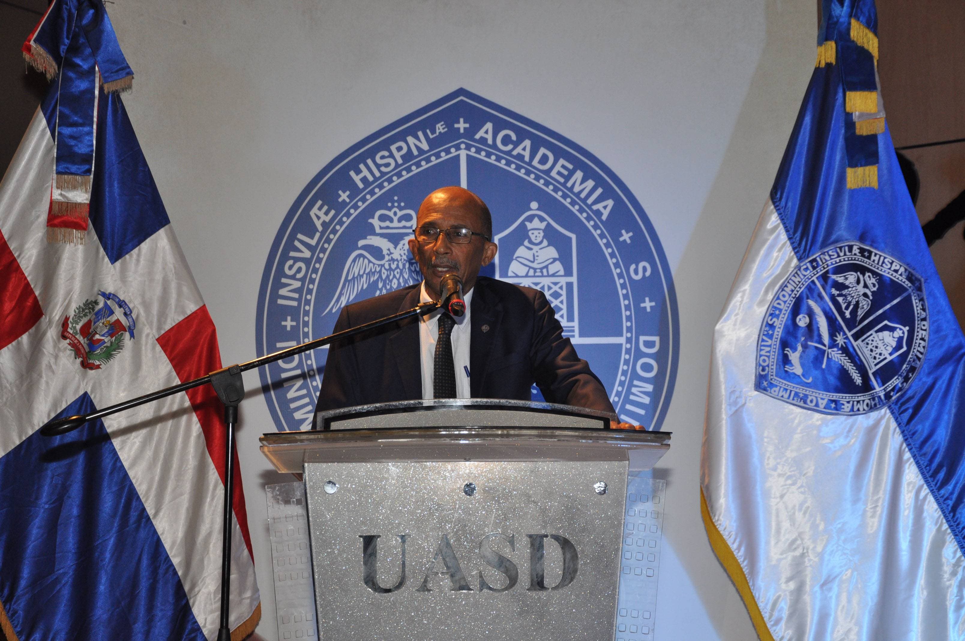 Retan candidatos a rectores de la UASD a debatir proyectos para lograr saneamientos de la academia