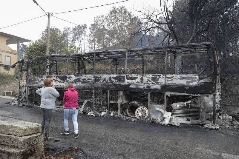 Incendios forestales en España y Portugal dejan 31 muertos