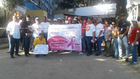 Cientos de personas se unen a campaña de prevención cáncer de mama