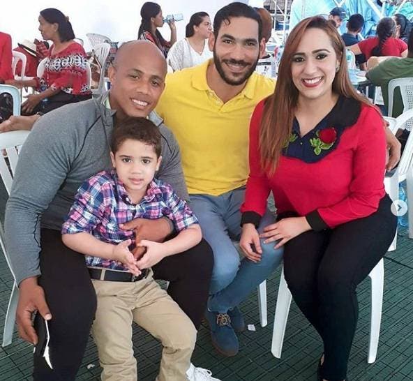 Controversia: Presentadora dominicana de noticias dice profeta TB Joshua curó a su hijo en el Olímpico, pero hay quienes no le creen