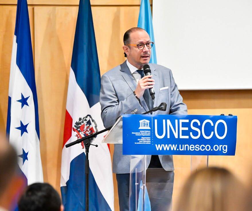 Embajador dominicano ante UNESCO pide a dominicanos valorar Constitución