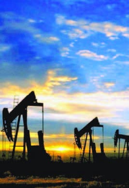 Petróleo de Texas sube un 0,63 % y cierra en 57,17 dólares el barril
