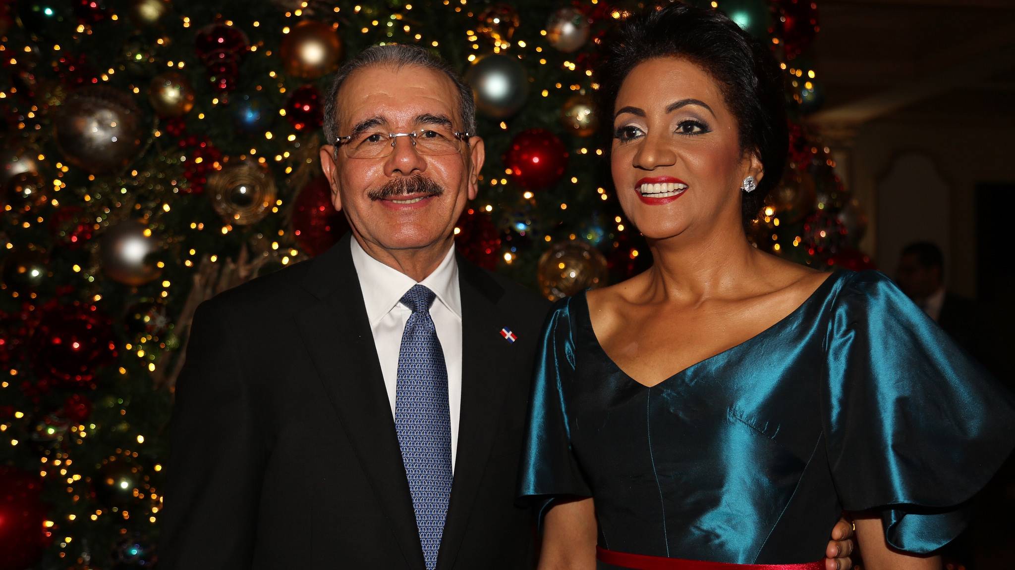 Danilo Medina llama la ciudadanía a compartir en familia, evitar excesos y violencia en esta Navidad