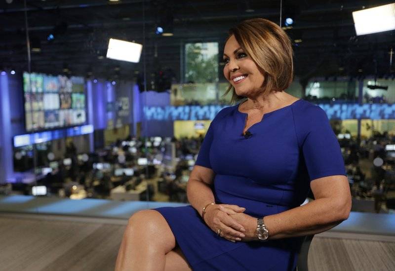 Tras más de tres décadas siendo la voz de los hispanos en Univisión, María Elena Salinas deja la cadena para trabajar en inglés