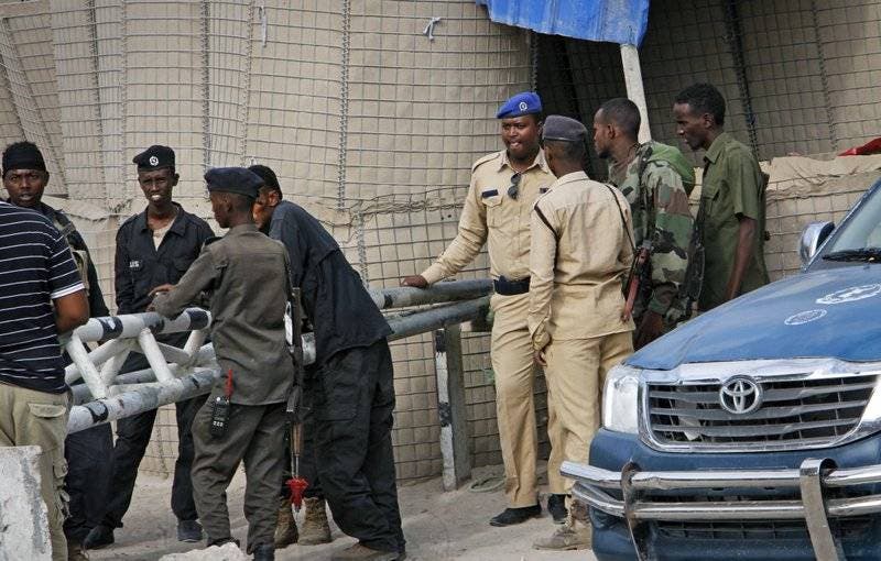 17 muertos en ataque a academia policía de Somalia