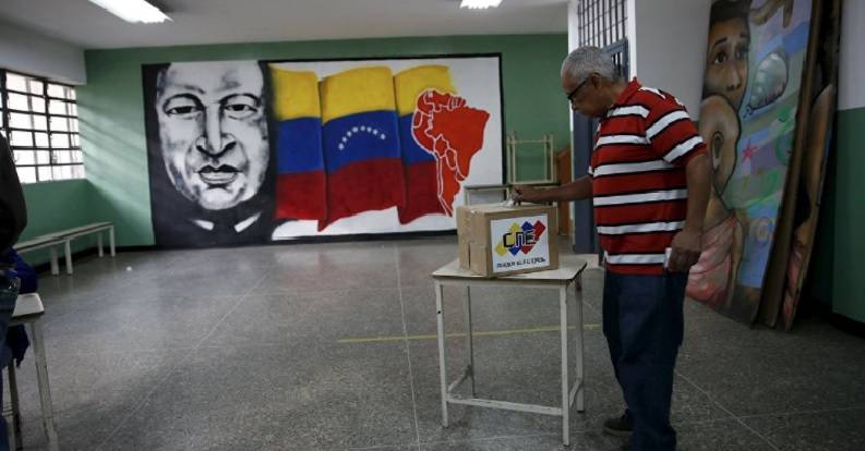 Gobierno de Venezuela usará censo paralelo para saber quién vota el domingo
