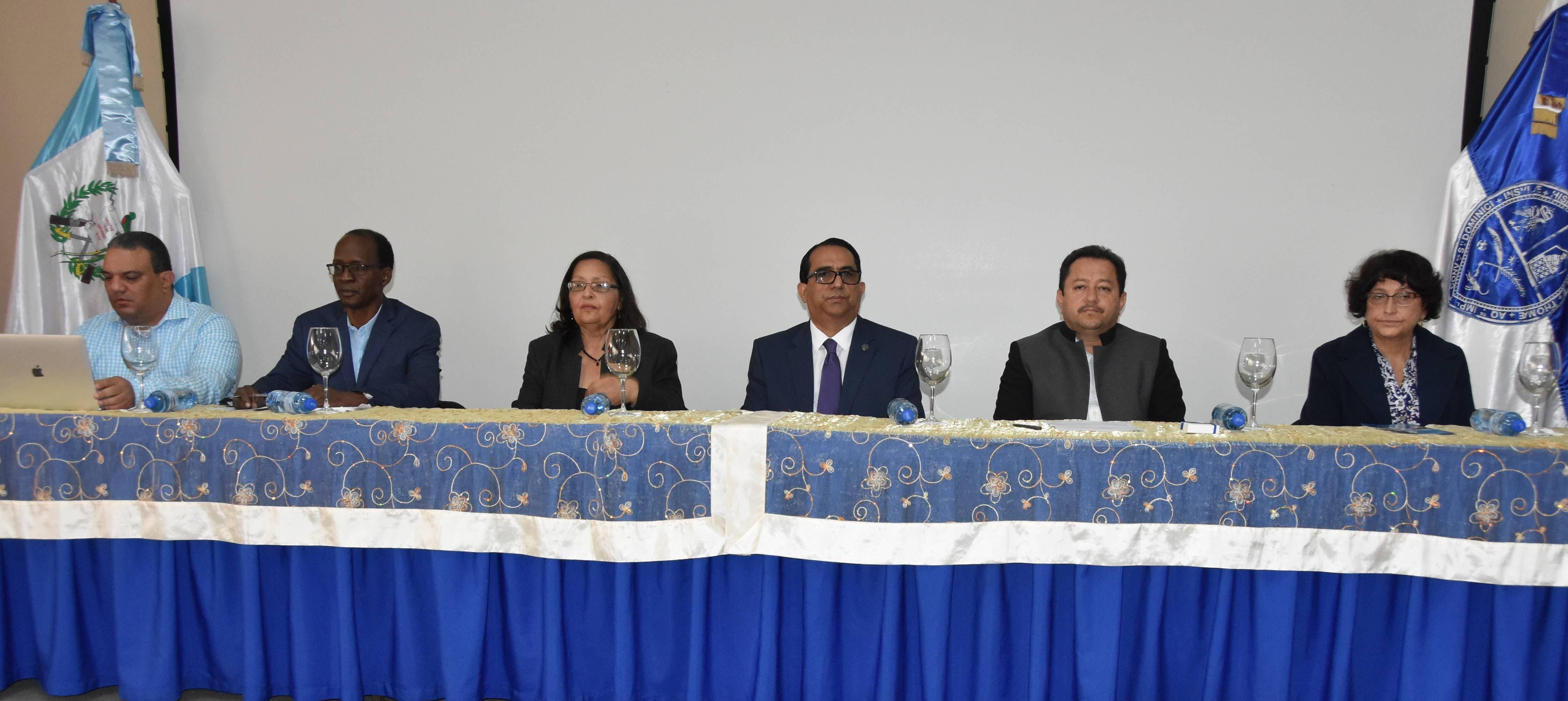 UASD recibe visita delegación de la Universidad  Autónoma San Carlos de Guatemala