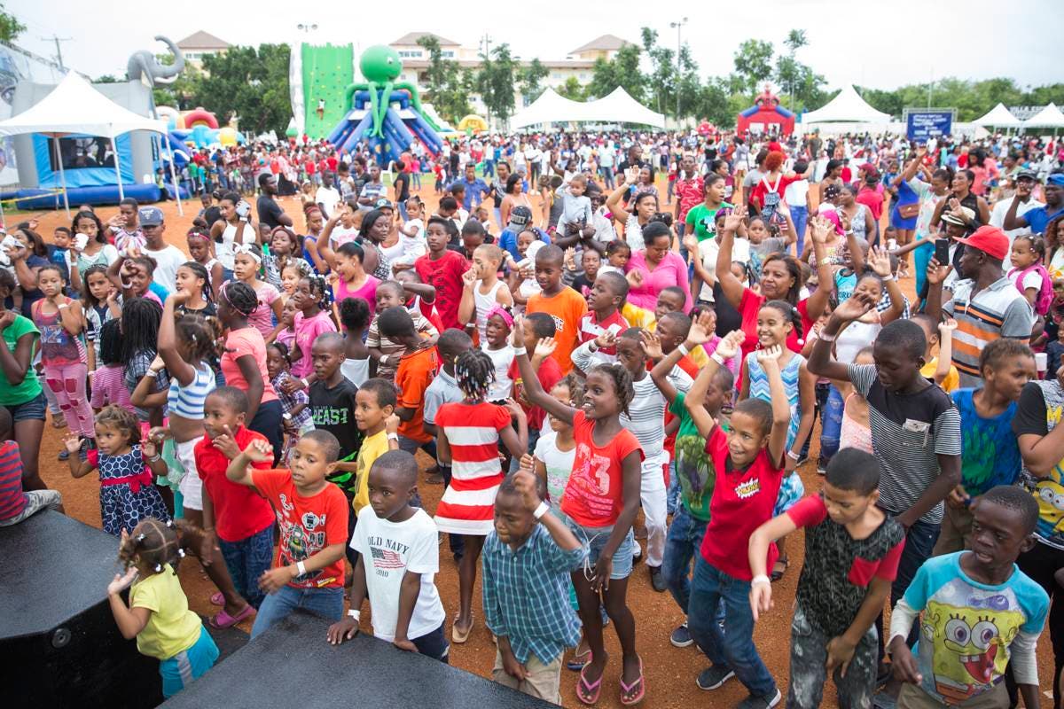 CEPM lleva alegría a más de 3 mil niños con tarde divertida en Verón