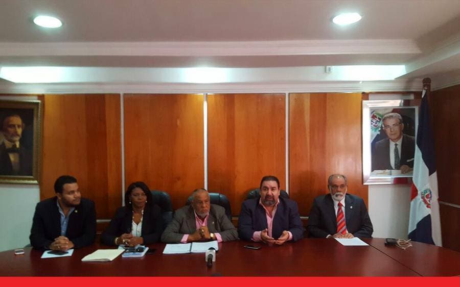 Bloque PRSC reintroduce proyectos Ley Electoral y de Partidos Políticos