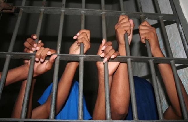 Cinco hombres cumplirán entre 5 y 30 años de prisión por varios delitos