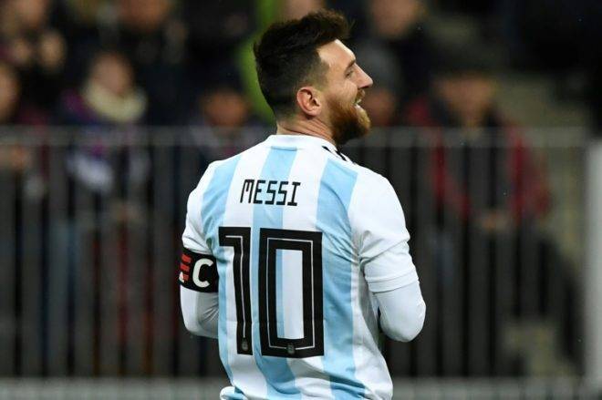 “Dios y Messi dirán si podemos ganar el Mundial”, dice Macri en Rusia