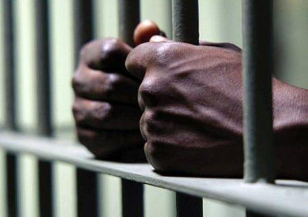 Condenan a 10 años de prisión vendedor de frutas haitiano que violó joven en Gazcue