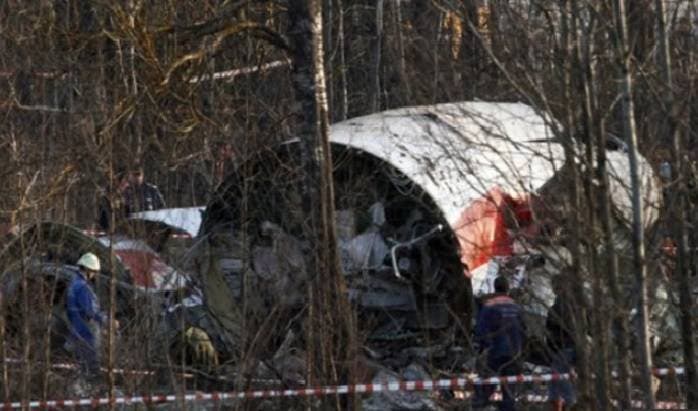 Se estrella avión con 71 personas en las afueras de Moscú