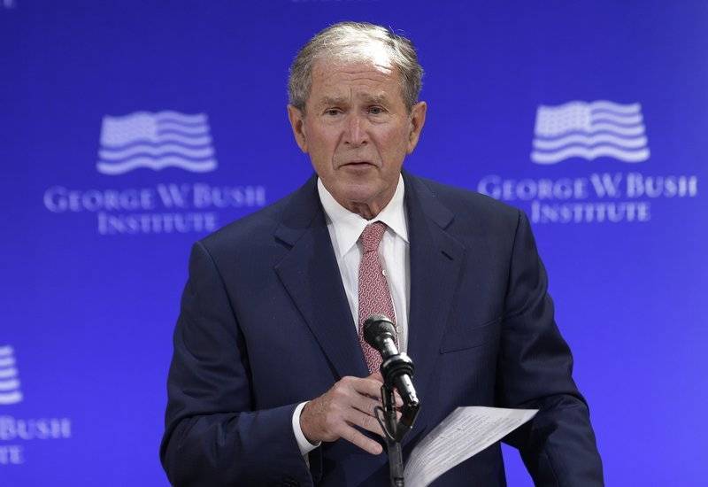 El expresidente George W. Bush ve «pruebas» de que Rusia interfirió con las elecciones de 2016 en EEUU
