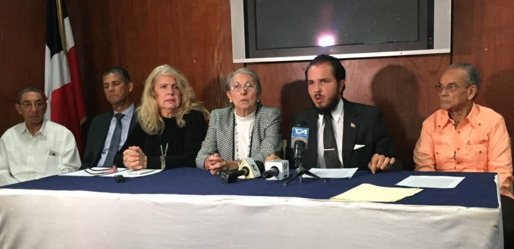 Familiares de Claudio Caamaño denuncian presuntas irregularidades en juicio