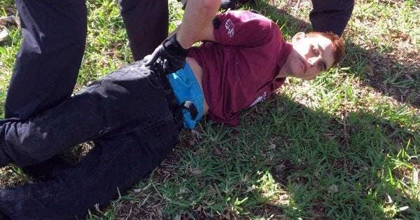 Nikolas Cruz compartió mensajes preocupantes en sus redes sociales antes de matar 17 personas en escuela de Florida