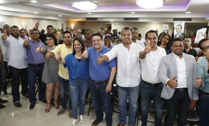 Juventud Luis Abinader Presidente del DN respalda candidatura de Sanz Lovatón