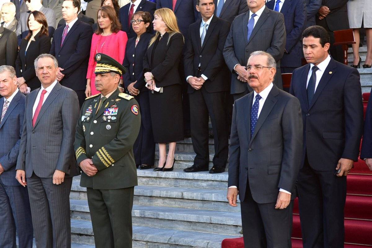 EN VIVO: Danilo Medina encabeza acto de homenaje a la Bandera Nacional