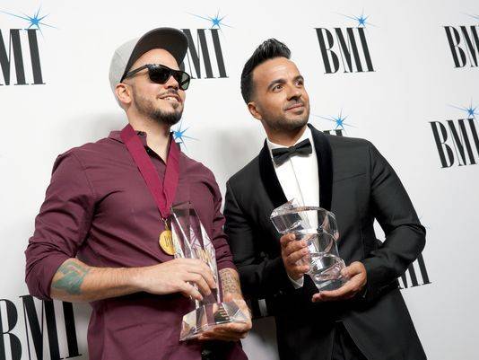 Luis Fonsi y Residente honrados con Premios BMI Latin