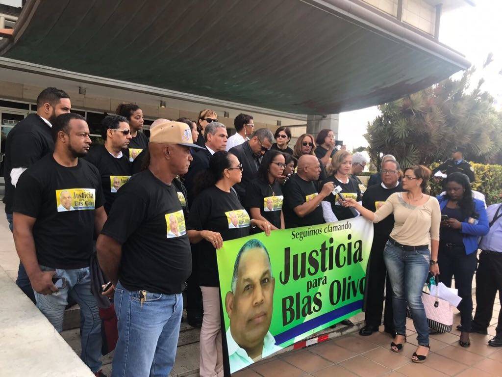Exigen justicia al cumplirse tres años del asesinato del periodista Blas Olivo