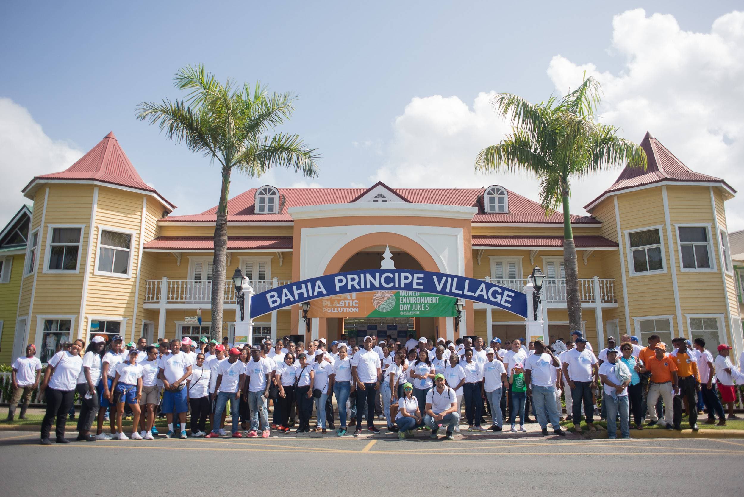 Bahía Príncipe Hotels & Resorts se compromete a eliminar plásticos de un solo uso en sus propiedades de RD