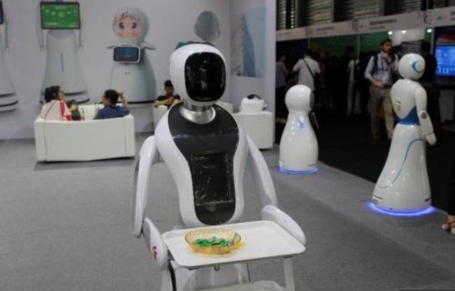 Los robots, un remedio contra la soledad de los ancianos chinos