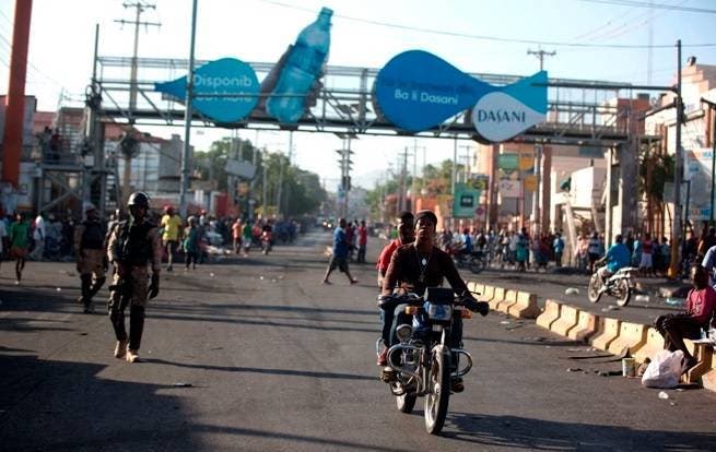 FMI pide retiro gradual de subsidios a la gasolina en Haití