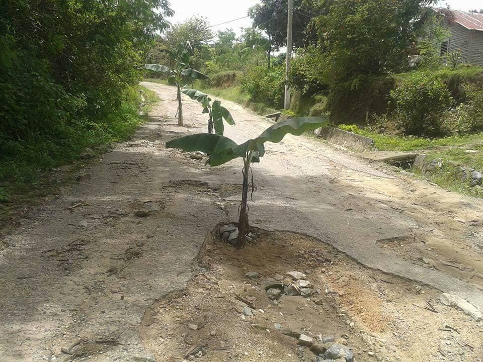 Exigen al Gobierno construcción de carretera en Dajabón