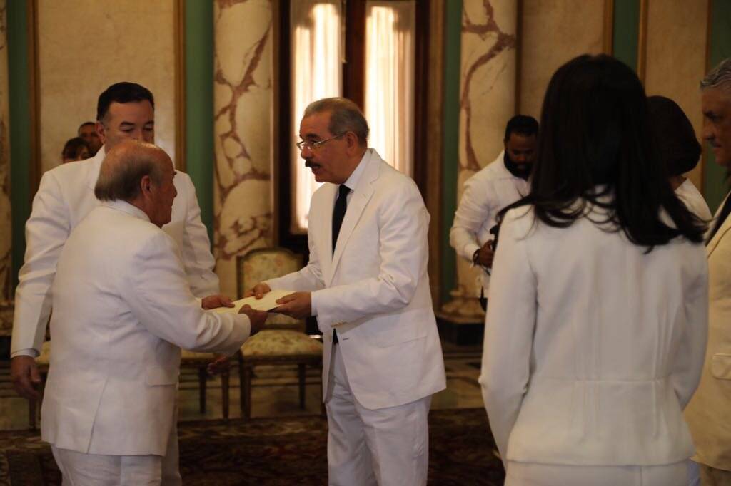 Fotos: Presidente Danilo Medina recibe cartas credenciales de siete nuevos embajadores