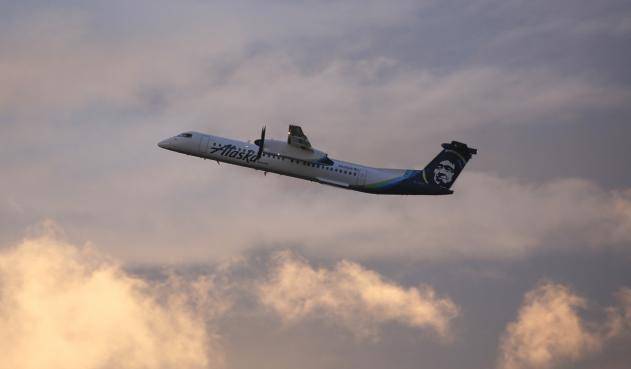 Avión pierde turbina al aterrizar en aeropuerto en Filipinas