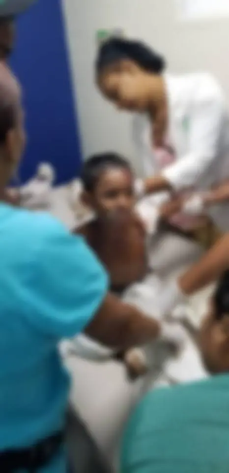 Niño de cinco años sobrevive de milagro tras ser apuñalado varias veces por otro de 13 en La Romana