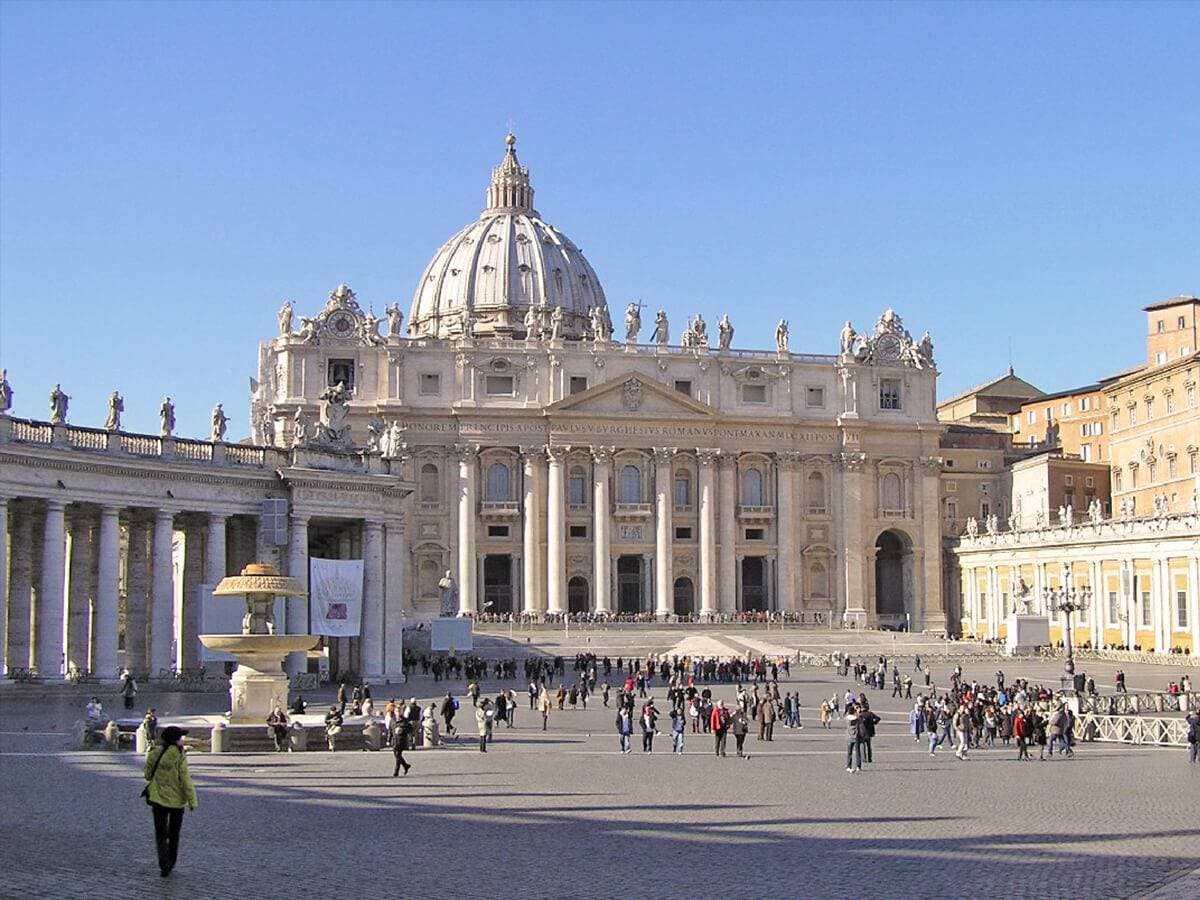 El Vaticano publica mañana la Constitución que regulará estructura del Sínodo