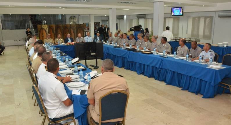 Altos mandos coordinan plan de acción para mejorar seguridad nacional