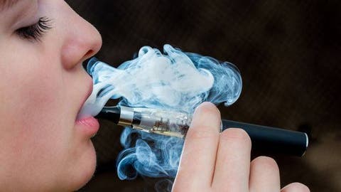 Dramático aumento del consumo de cigarrillos electrónicos en adolescentes  en EEUU