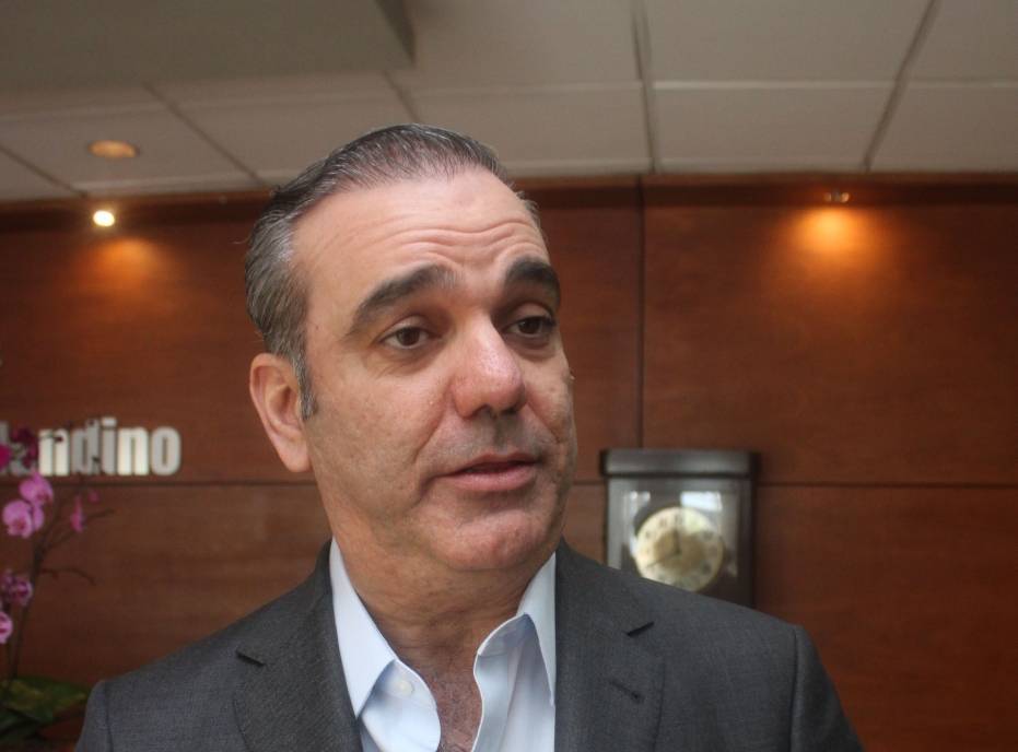 Luis Abinader lamenta fallecimiento de hijo senador Antonio Marte