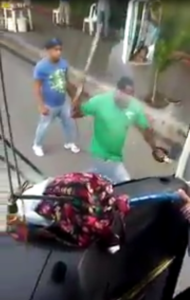 Video: Al menos un herido tras riña entre choferes por disputa de pasajeros en SPM