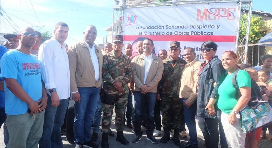 Diputado lanza operativo de bienestar social en Santo Domingo Este
